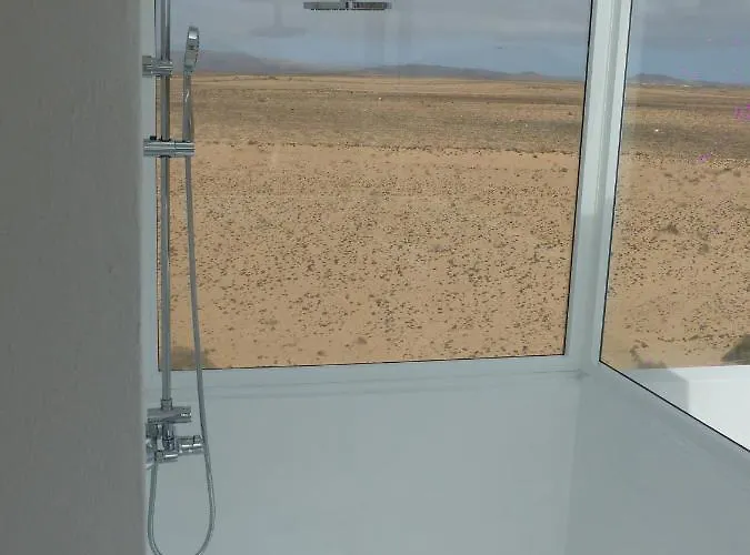 فيلة Lanzarotearena تيناجون