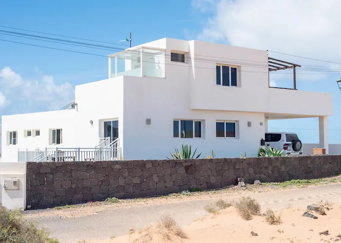 Lanzarotearena Tinajo